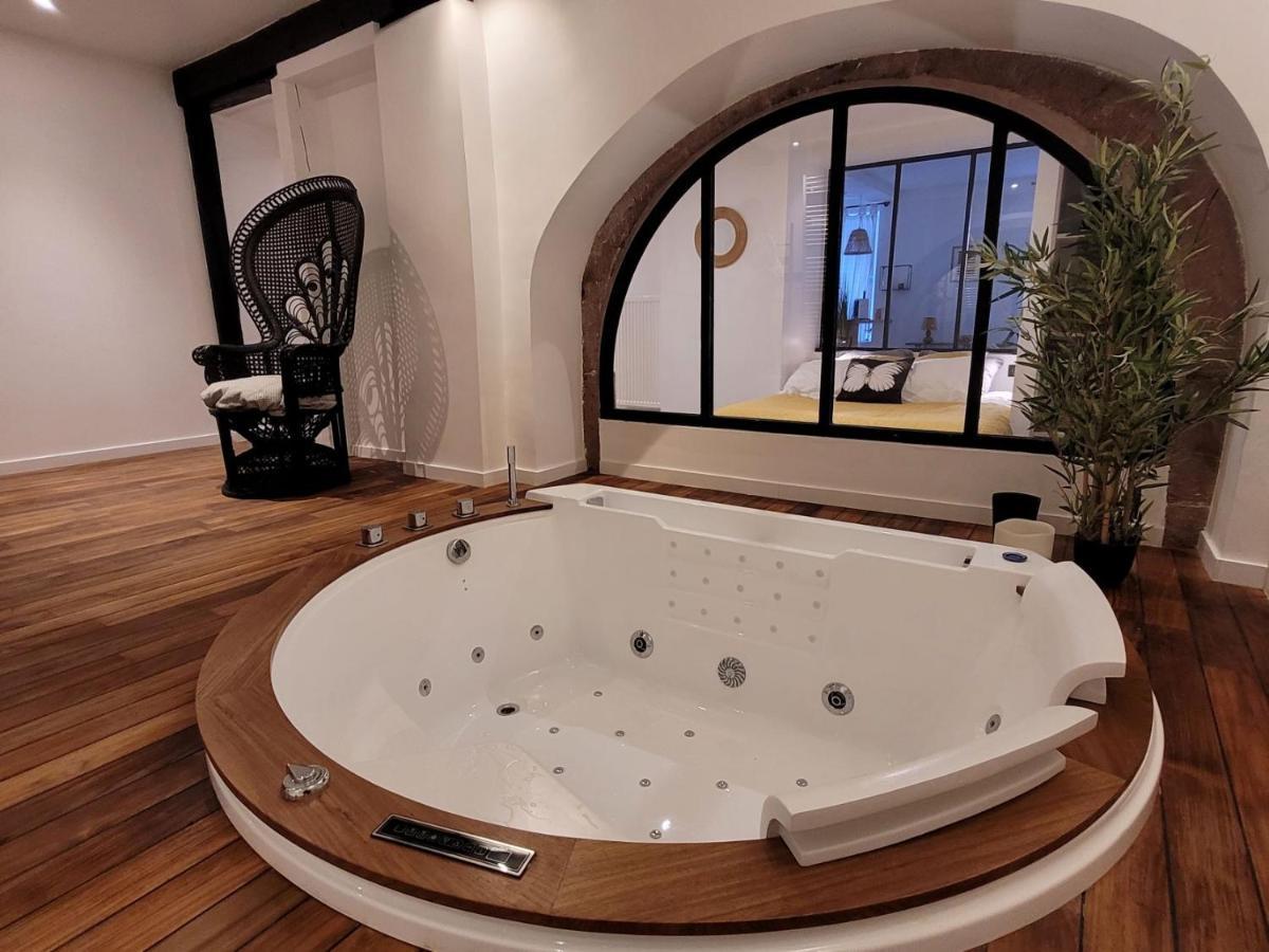 Jacuzzi Des Tanneurs