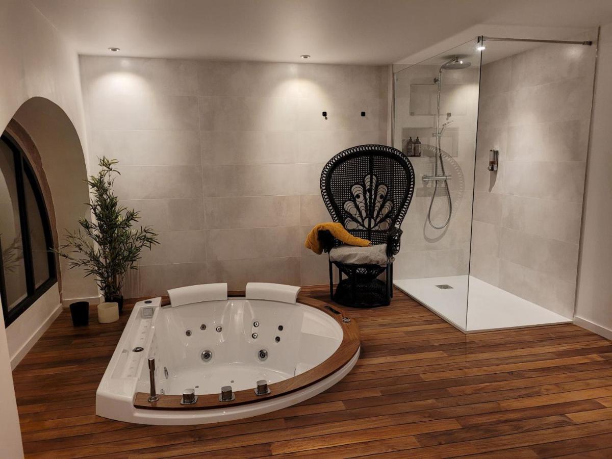 Apartment Jacuzzi Des Tanneurs